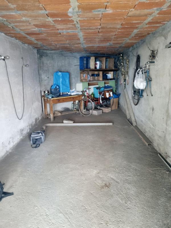 Parking / Garage - 16 m²