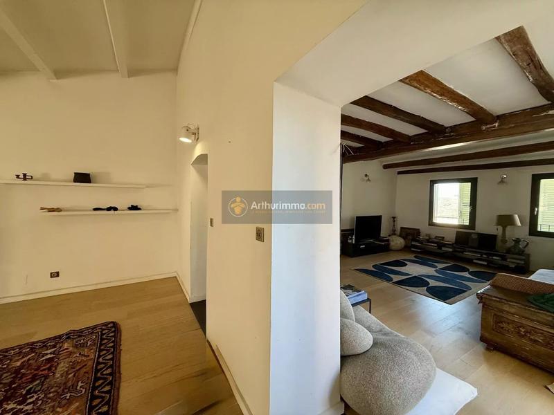 Appartement - 146 m² - 3 pièces