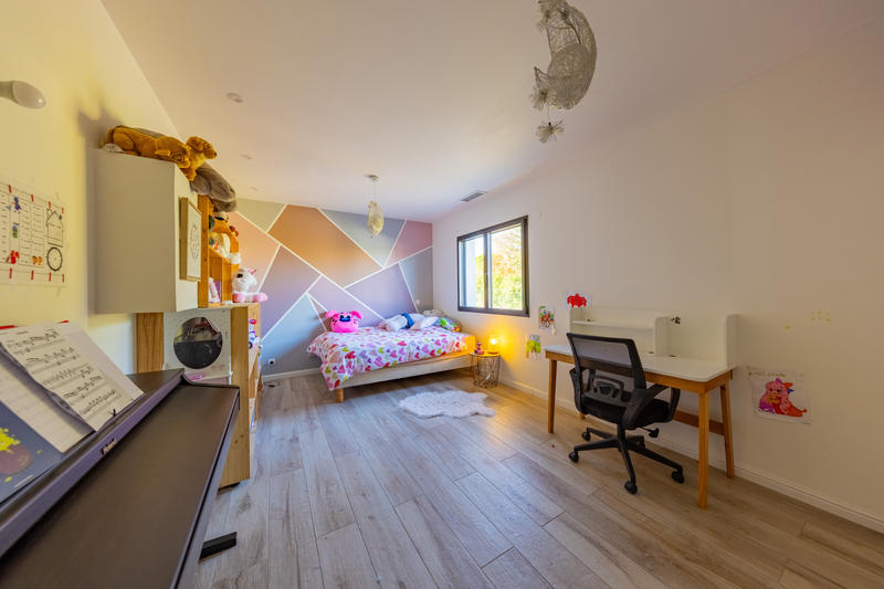 Maison - 177 m² - 5 pièces