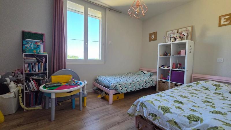 Maison - 98 m² - 4 pièces