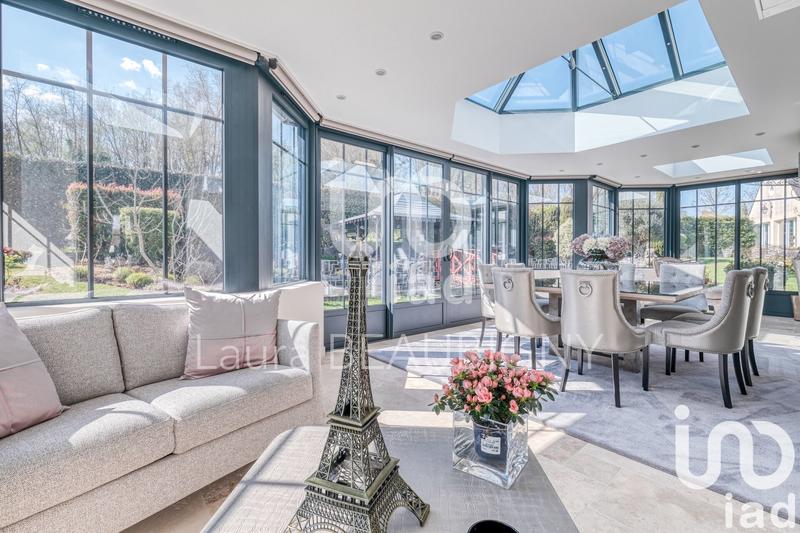 Maison - 524 m² - 12 pièces