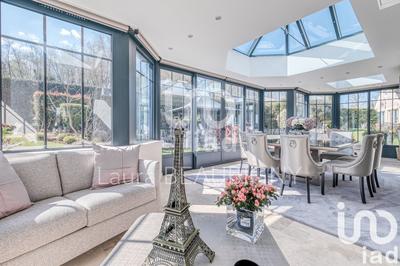 Maison - 524 m² - 12 pièces