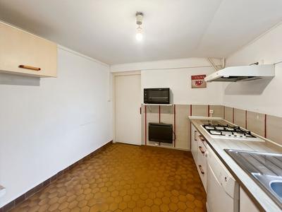 Maison - 96 m² - 6 pièces