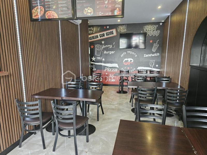 Local commercial - 95 m² - 2 pièces