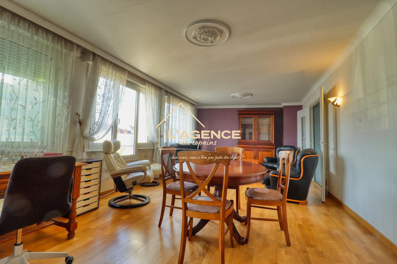 Maison - 157 m² - 4 pièces