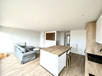 Appartement - 75 m² - 3 pièces