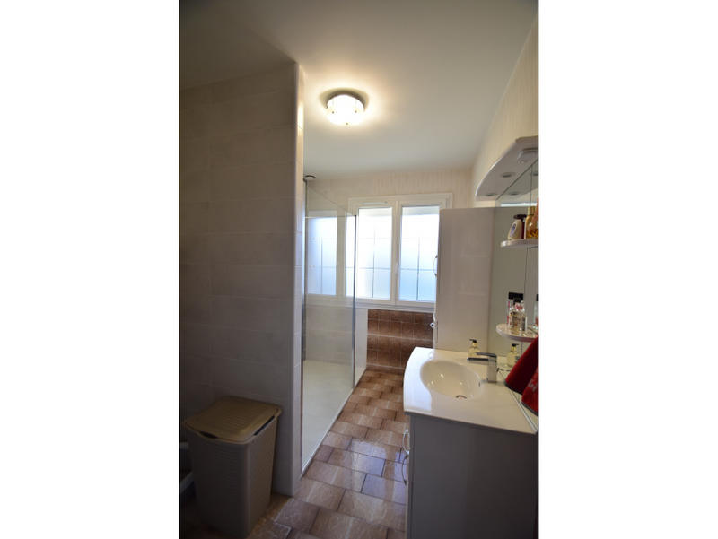 Maison - 122 m² - 5 pièces