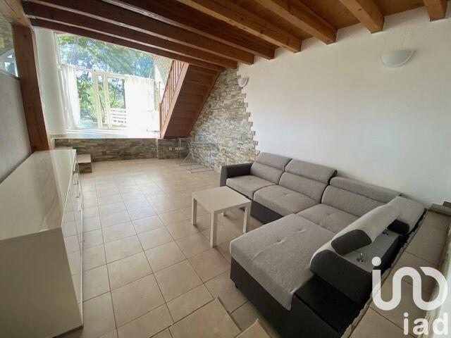 Appartement - 85 m² - 3 pièces