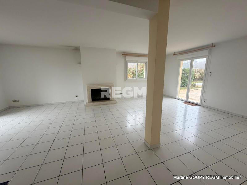 Maison - 158 m² - 5 pièces