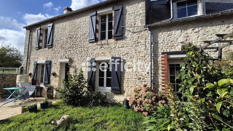 Maison - 150 m² - 7 pièces