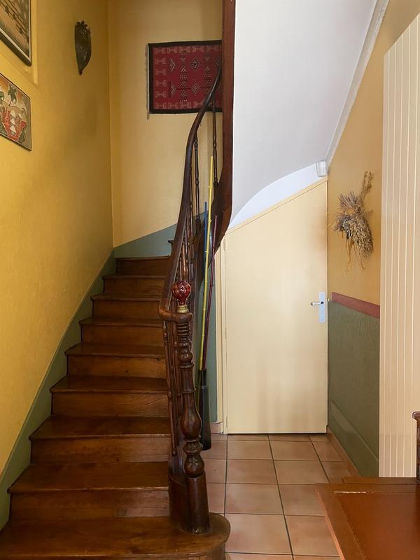 Maison de ville - 260 m² - 8 pièces