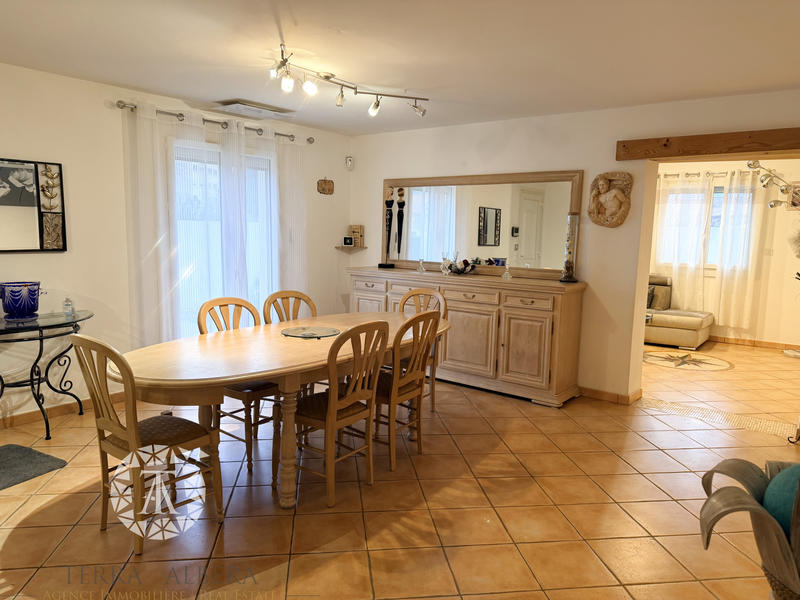 Villa - 89 m² - 4 pièces