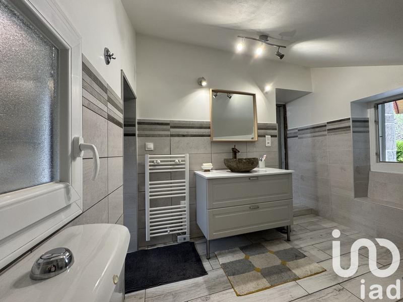 Maison de village - 185 m² - 7 pièces