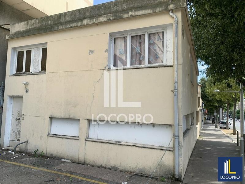 Local commercial - 464 m²