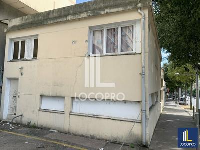 Local commercial - 464 m²