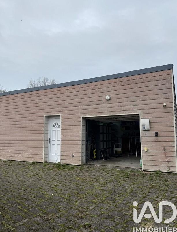 Maison - 95 m² - 5 pièces