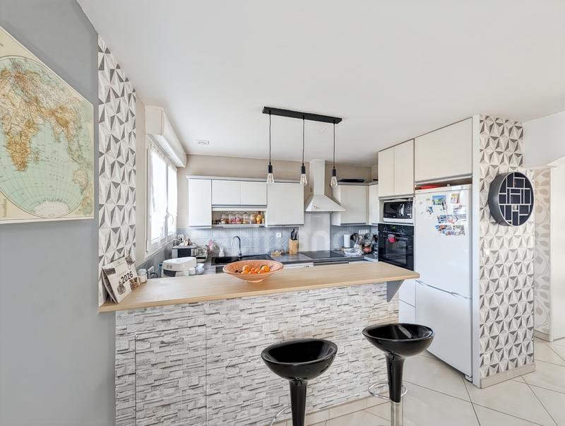 Maison - 113 m² - 5 pièces