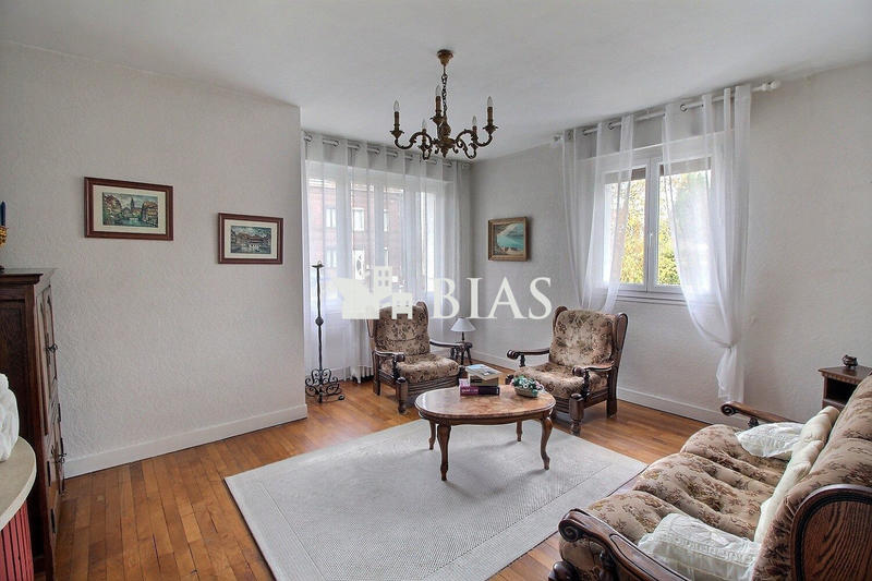 Maison - 130 m² - 7 pièces