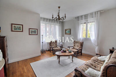 Maison - 130 m² - 7 pièces