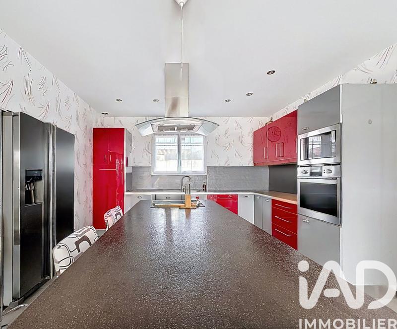 Maison - 121 m² - 4 pièces