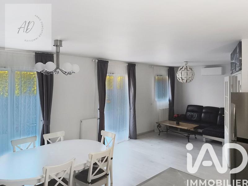 Maison - 93 m² - 4 pièces