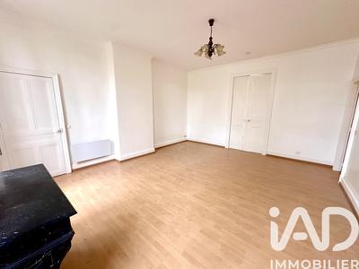 Appartement - 120 m² - 5 pièces