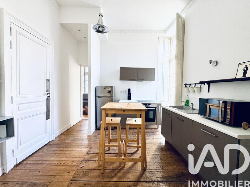 Appartement - 64 m² - 2 pièces