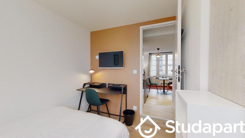 Chambre - 9 m² - 1 pièce