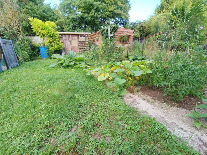 Maison - 95 m² - 5 pièces