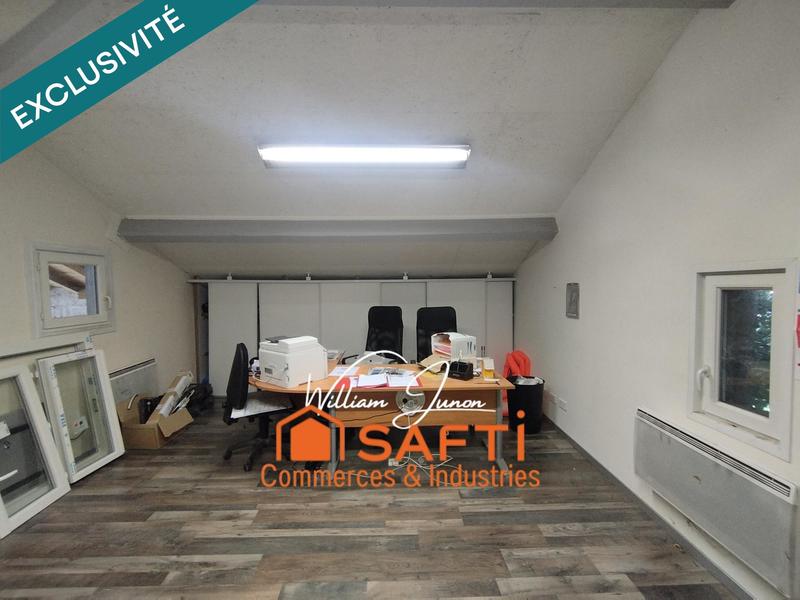 Local commercial - 120 m² - 2 pièces