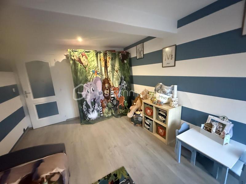 Demeure - 139 m² - 6 pièces