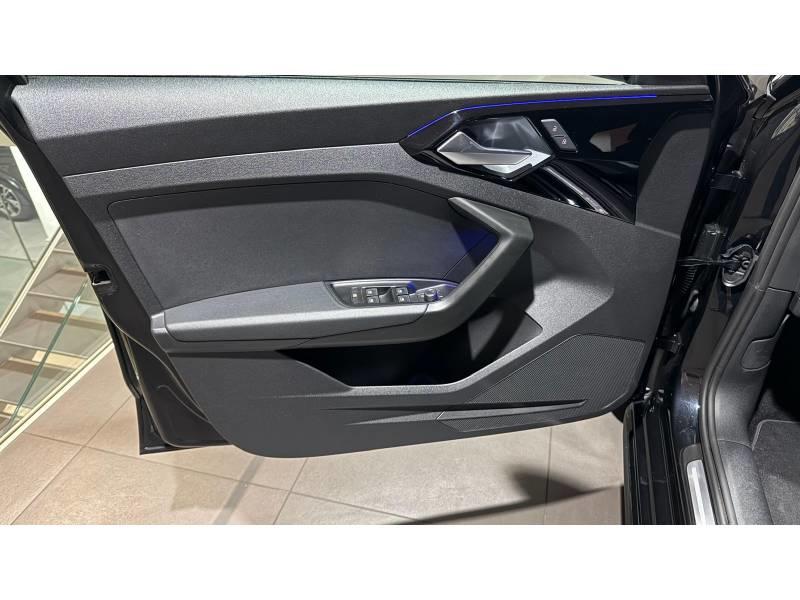 Audi A1 sportback 30 Tfsi 116 ch s tronic 7 s line