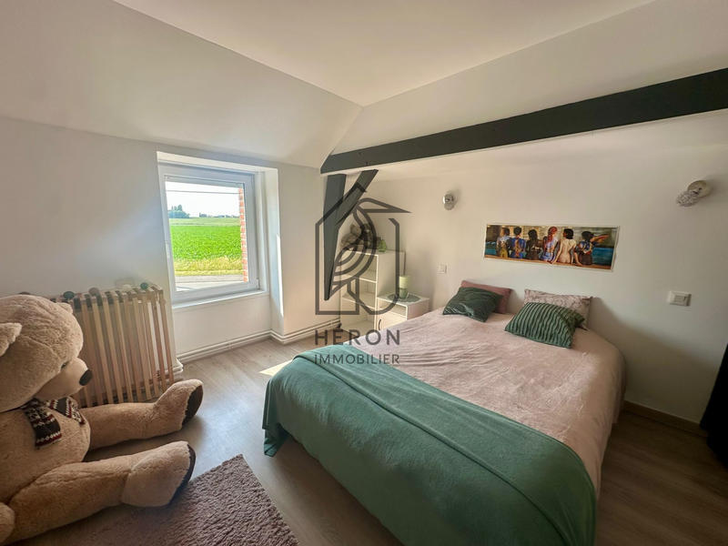 Maison ancienne - 250 m² - 11 pièces