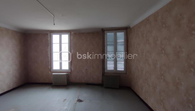 Immeuble - 240 m² - 8 pièces