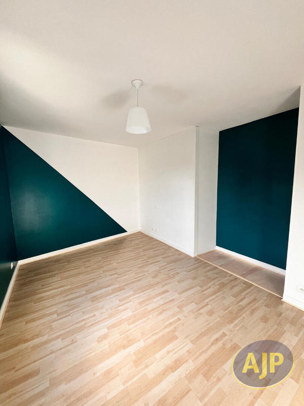 Appartement - 76 m² - 3 pièces