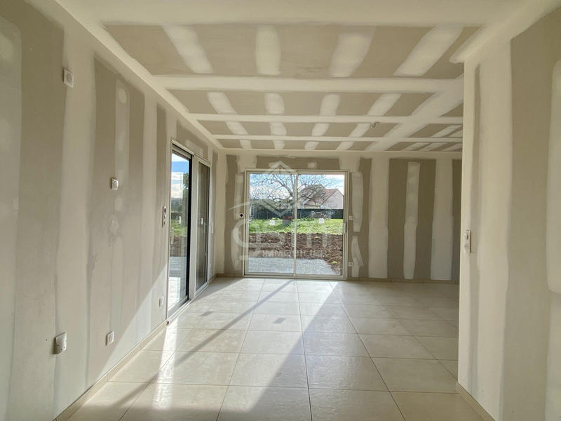 Maison - 104 m² - 5 pièces