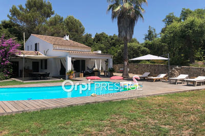 Maison - 170 m² - 6 pièces