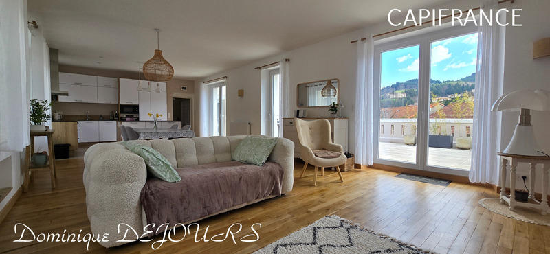 Maison - 230 m² - 9 pièces