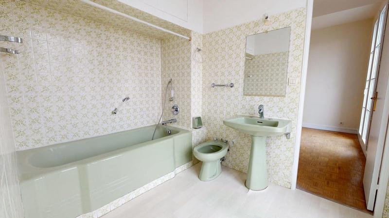 Appartement - 85 m² - 3 pièces