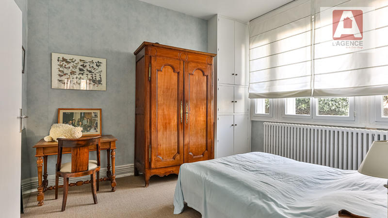 Maison - 178 m² - 8 pièces