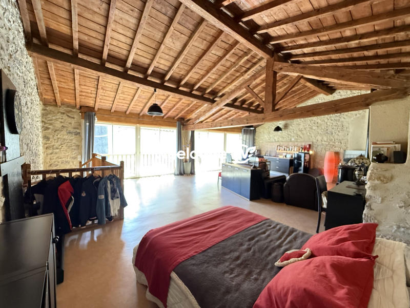 Maison ancienne - 80 m² - 2 pièces