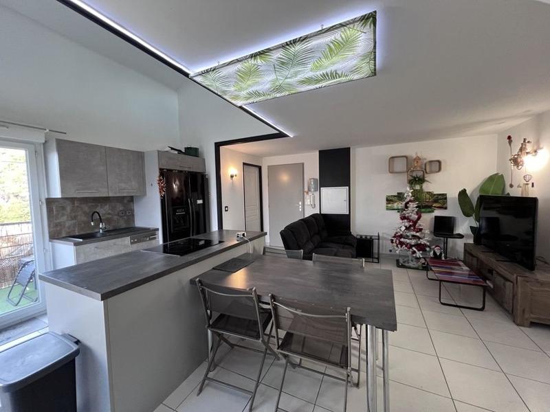 Duplex - 75 m² - 3 pièces