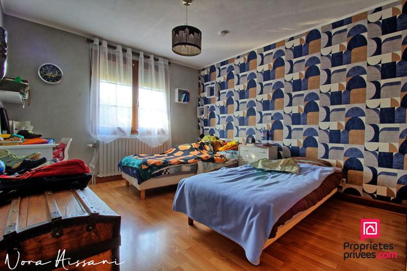 Maison - 172 m² - 7 pièces