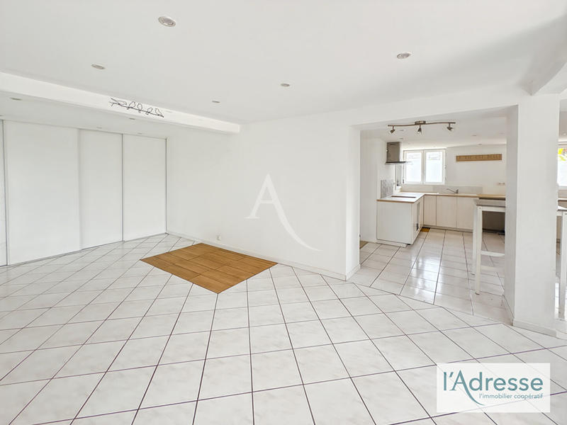 Maison - 130 m² - 6 pièces