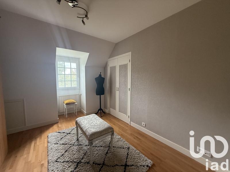 Maison - 166 m² - 8 pièces