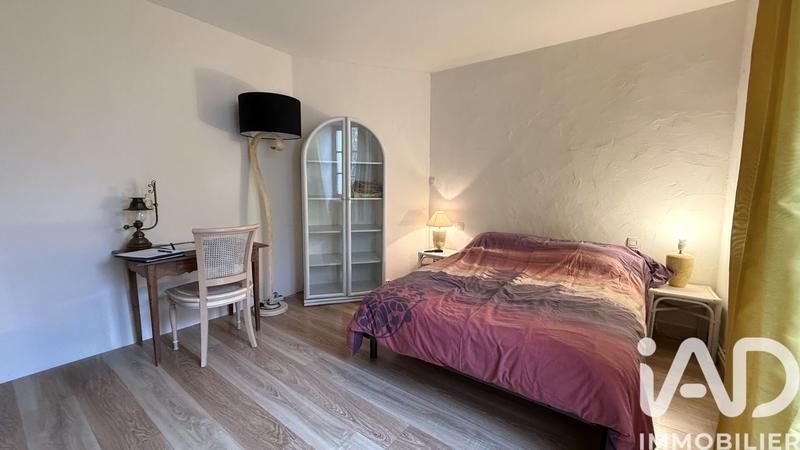 Maison - 251 m² - 8 pièces