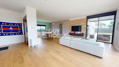 Maison - 147 m² - 6 pièces