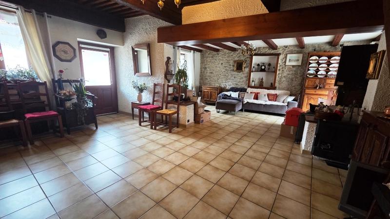 Maison ancienne - 142 m² - 5 pièces