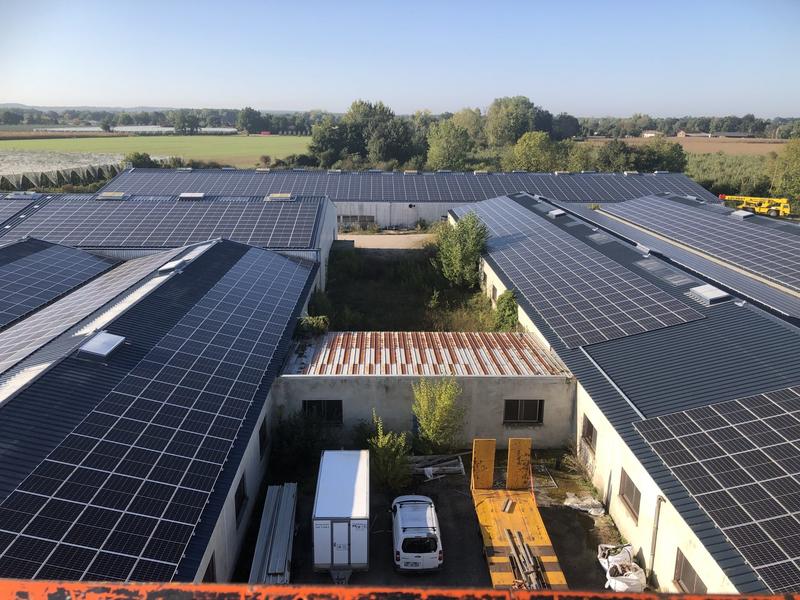 Entrepôt - 13 500 m²