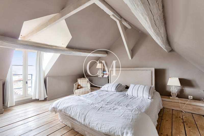 Maison - 320 m² - 9 pièces